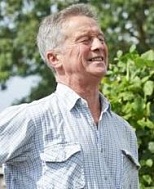 Работу поставщика саженцев и рассады